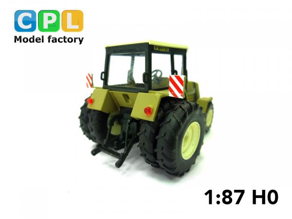 Traktor Fortschritt ZT 325 siena